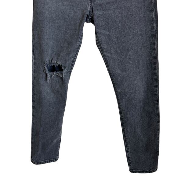 Levi’s 501 Distressed Skinny Jeans in Dark Side Of The Moon Wash Women’s Size 26 - Picture 4 of 11